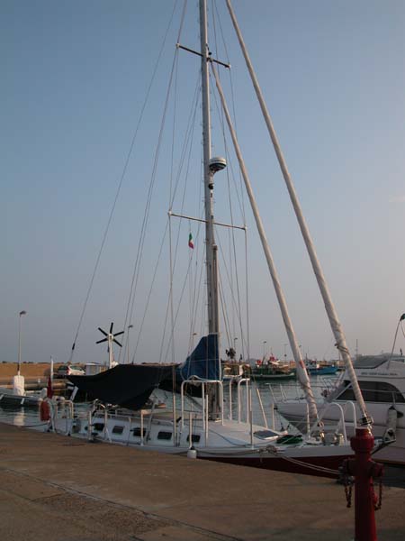 Im Hafen Perdè Sali