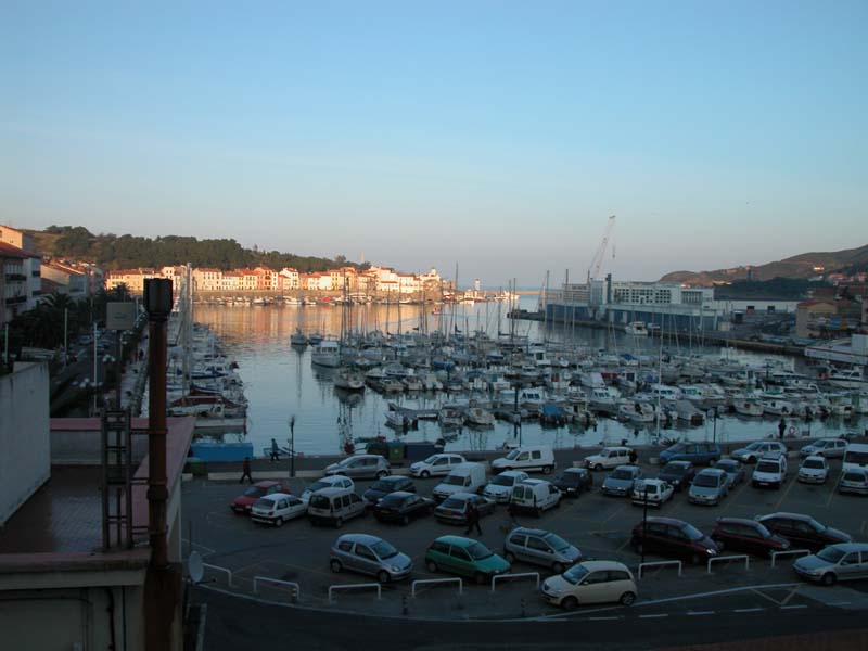 ... und Yachthafen in Port Vendres 