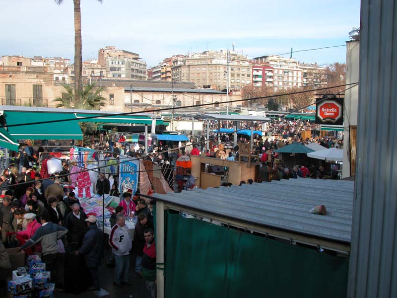 Flohmarkt, soweit das Auge reicht 