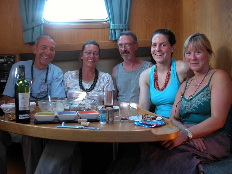 Martin Ariane Steve Fränzi Carol 