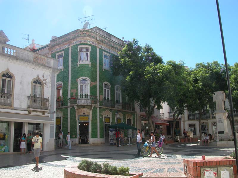 Praça Luís de Camões 