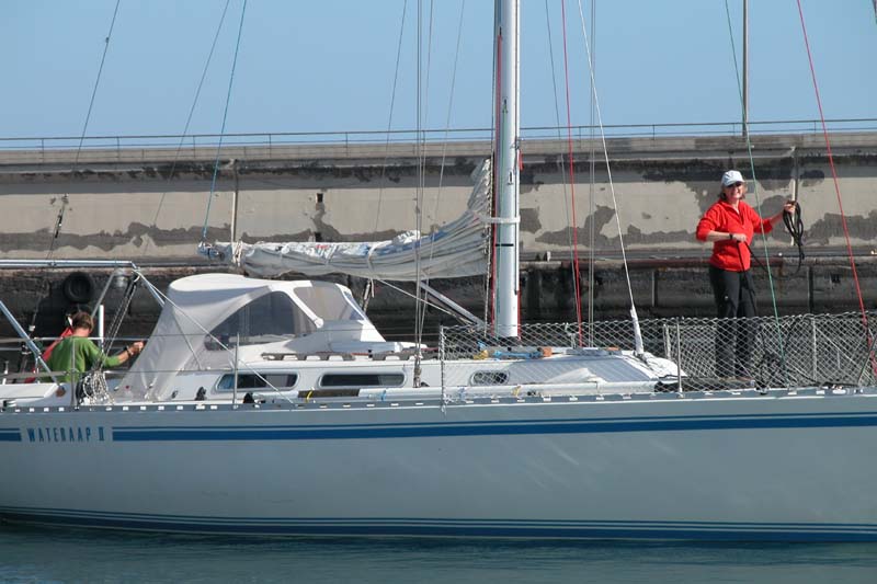 Wateraap II legt ab 