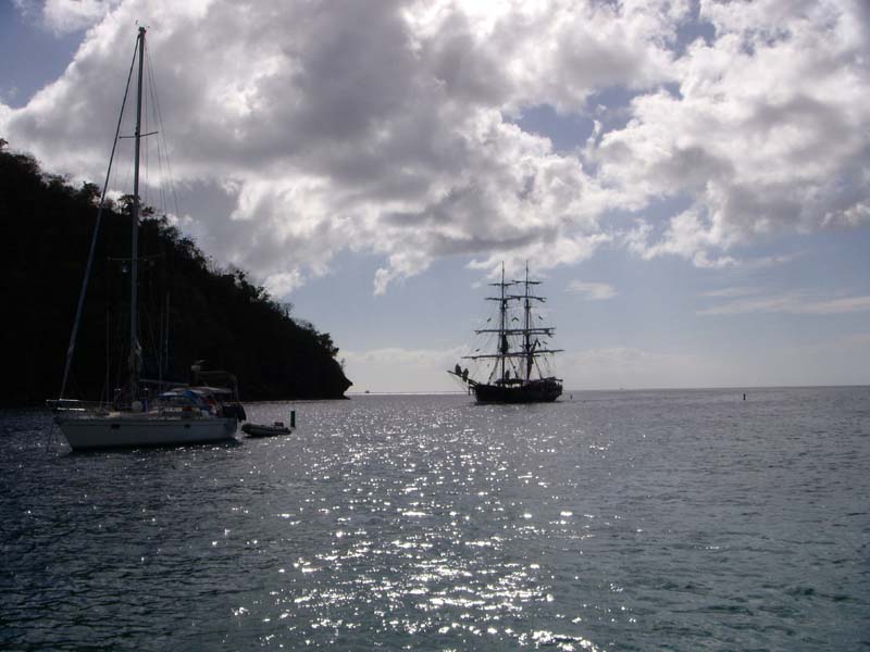 Touristen auf Squarerigger 