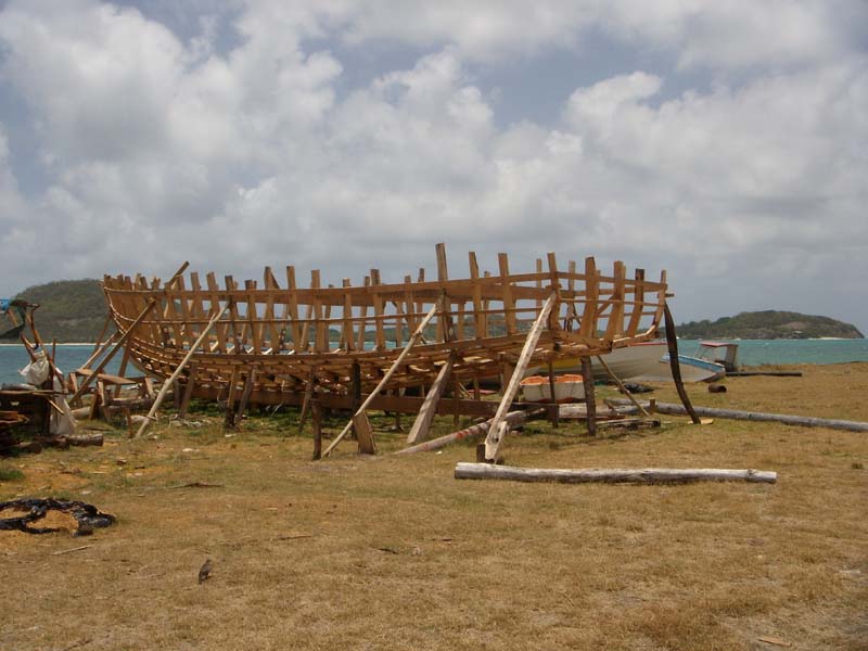 Schiffbau auf Petite Martinique 