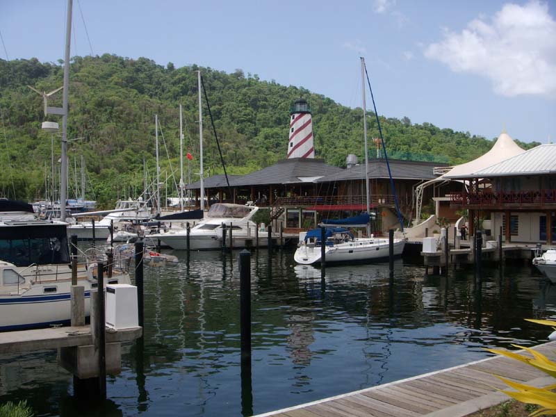 Crews Inn Marina 