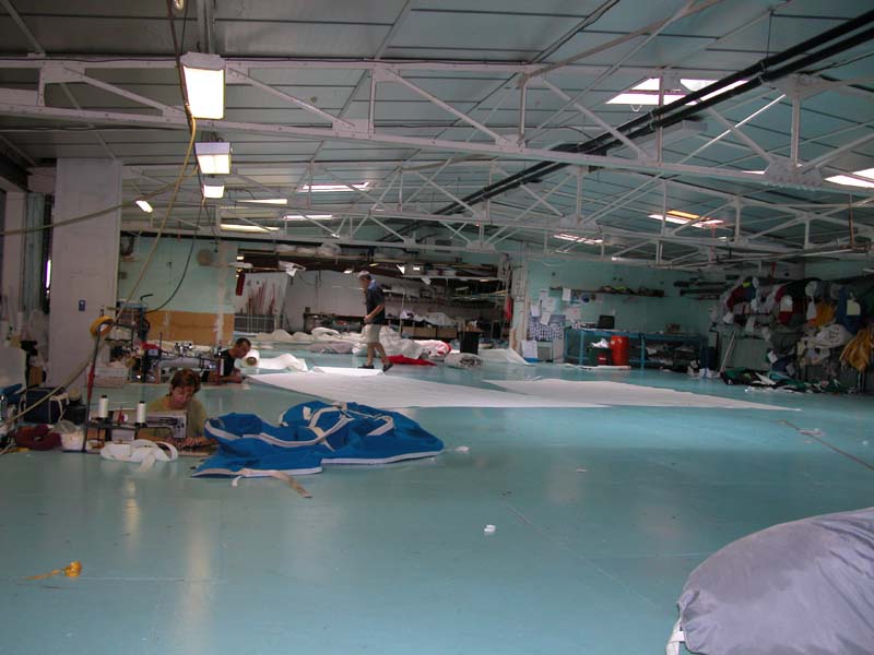 Segelmacherei Vega Voiles, Grau du Roi (Oktober 2004) 