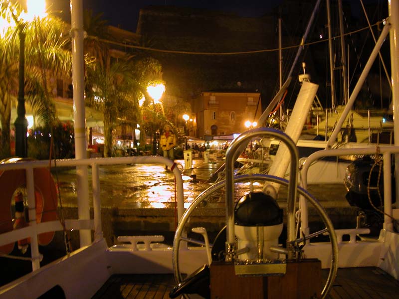 Regennacht in Calvi (August 2005) 