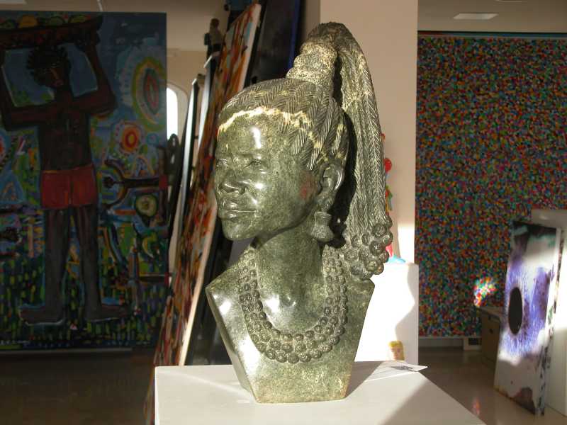 Schöne Afrikanerin, Marina del Este, Costa del Sol (März 2006) 