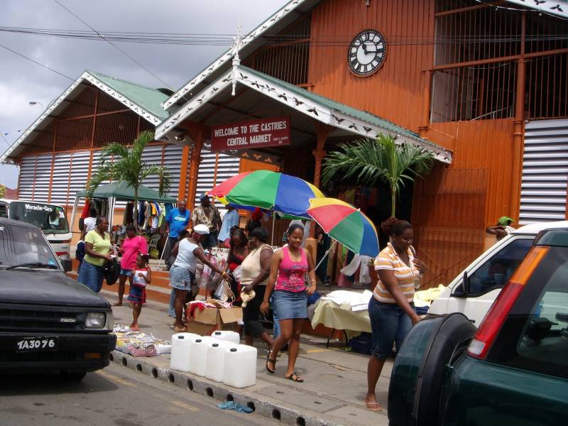 Markttag, Castries, St. Lucia (März 2007) 
