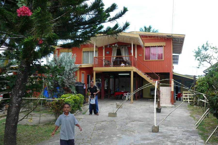 Haus von Sherris Familie 