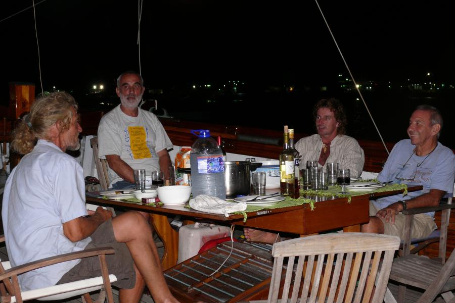 Martin, Jürg, Douglas und Martin auf der Styrr 