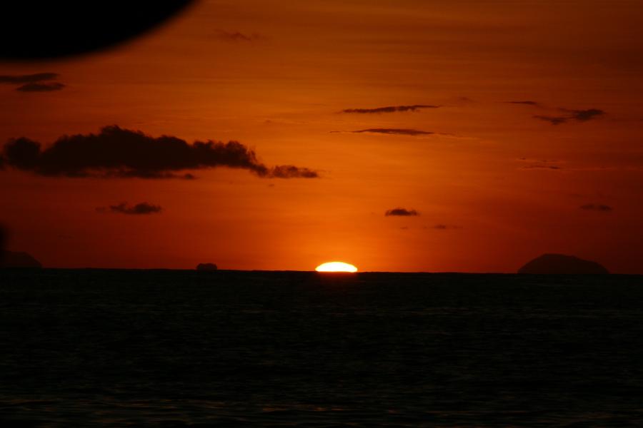 Sonnenuntergang vom Schiff aus 