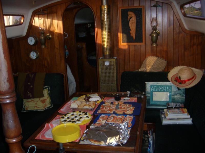 Wir feiern Tonys Boot auf Windshadow IV 