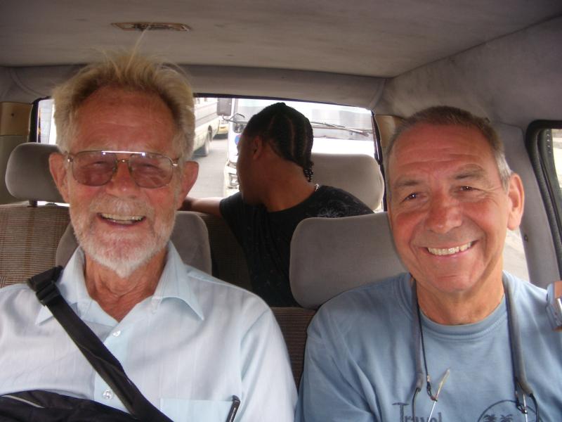 Jens und Martin im Kleinbus, Santo Domingo 