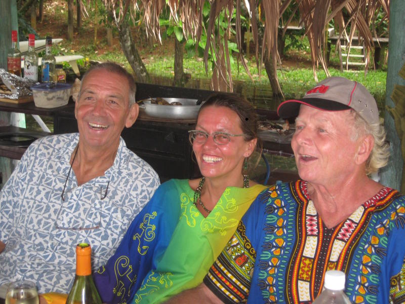 Martin, Ariane und Dietmar, das Geburtstagskind (Photo Jodi Brown) 