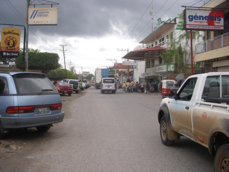 Hauptstrasse von Morales 