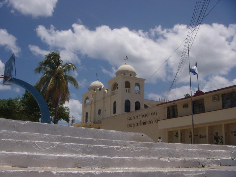 Parque Central, Flores 