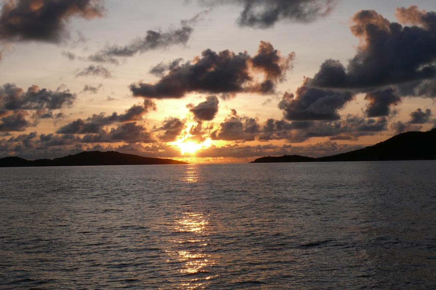 Tagesanbruch, Überfahrt nach Isla Margarita  