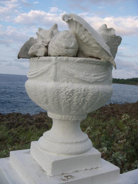White still lifes, Trident Castle 