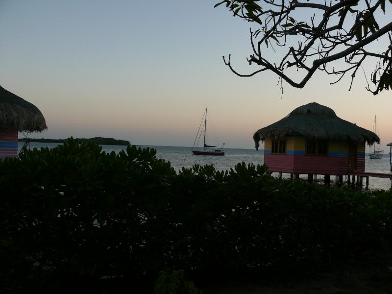 Port Royal, Mango Creek Resort, Roatan 