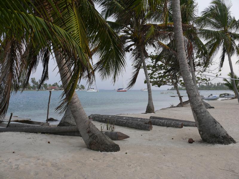 Naguarchirdup, Cayos Limón 