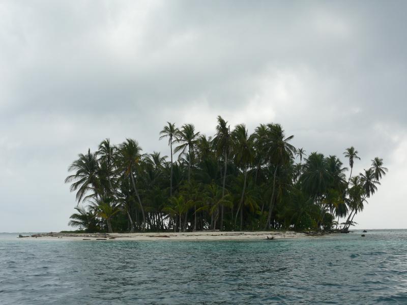 Olosicuidup, Coco Bandero Cays 
