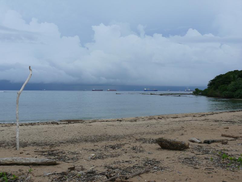 Kleiner Strand beim Morgenspaziergang 