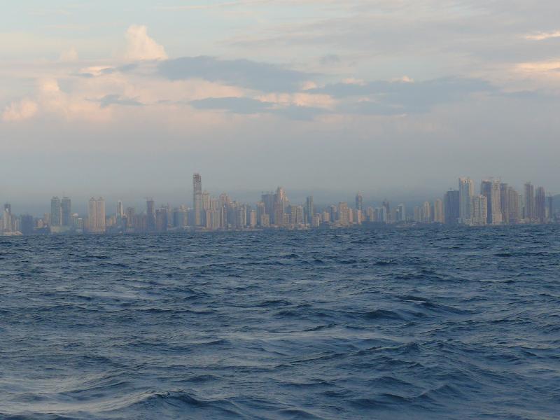 verlassen wir Panama Stadt 