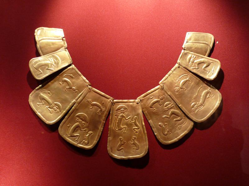 Goldschmuck im Bankmuseum, Lima 