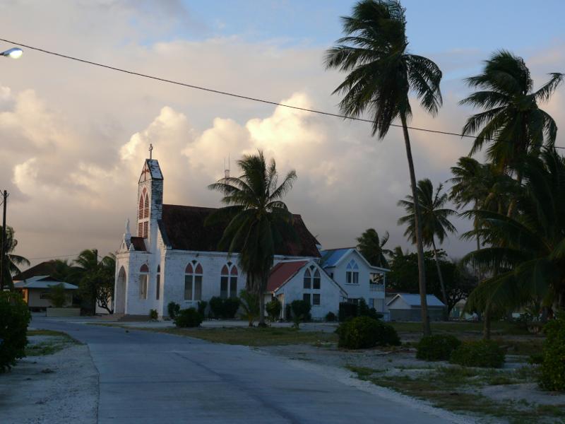 Kirche im Abendlicht 