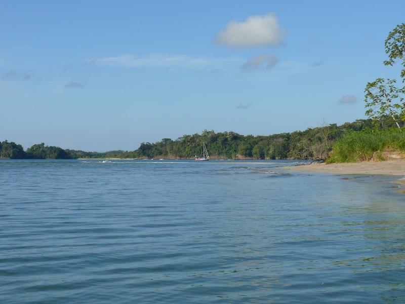 Suleika in der Bucht des Rio Cacique 
