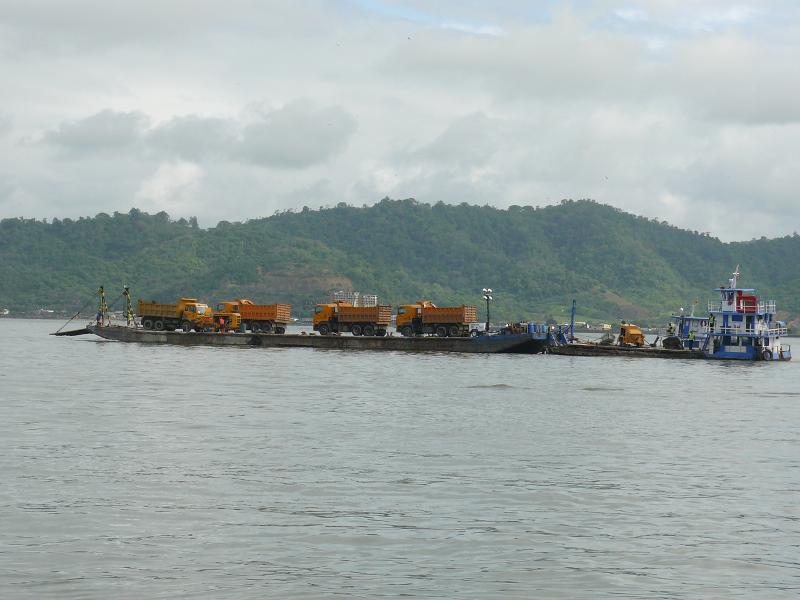Für den Brückenbau, Bahia de Caraquez 