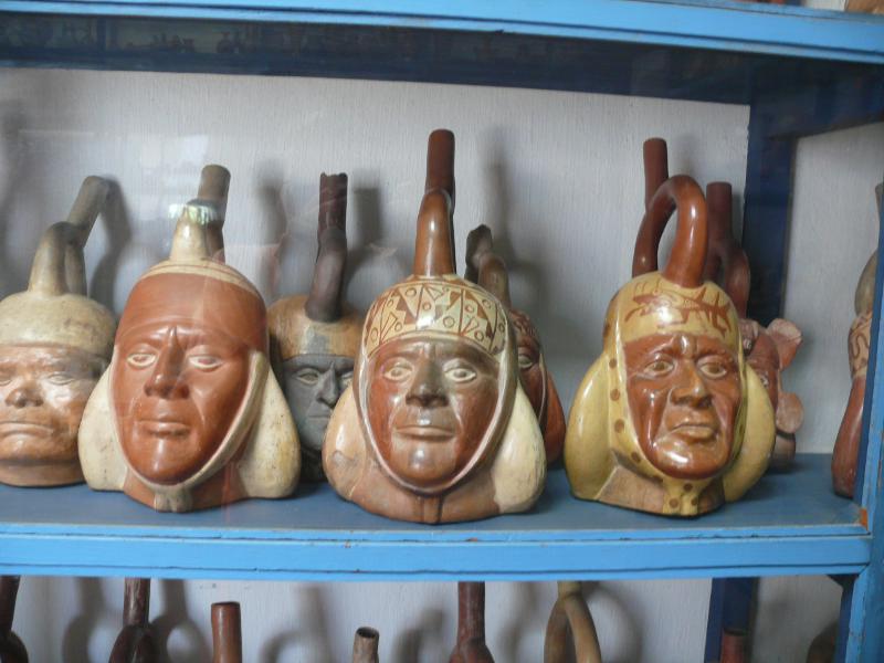 Lager des Larco Herrera Museums 
