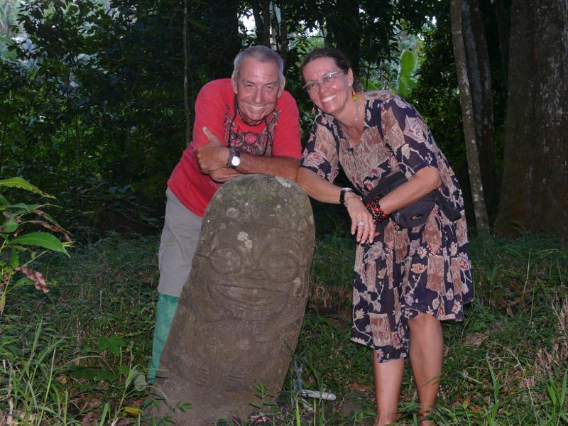 Lachender Tiki 