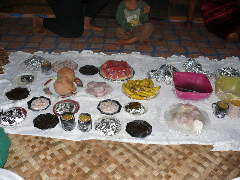 Tonganisches Essen bei Fine und Saia 