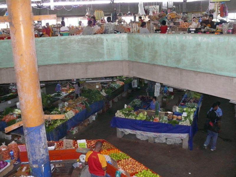 Zweistöckiger Markt 