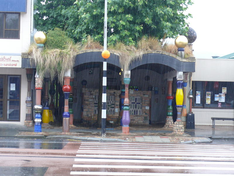 Toilette von Hundertwasser in Kawakawa 