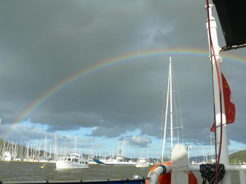 Regenbogen über dem Bojenfeld 