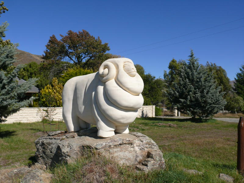 Merinoschafstatue in Omarama 